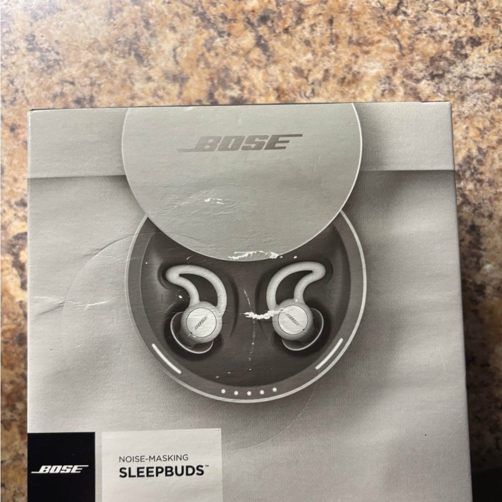 Bose noise cancelling  ear buds